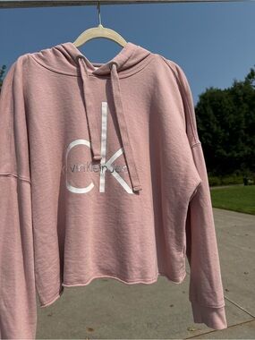 Calvin Klein Pink Cropped Hoodie